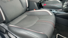 Toyota Corolla 2.0 VVT-i Hybrid GR Sport 5dr CVT Hybrid Hatchback